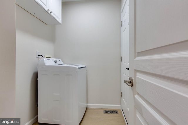 6717 LOWES LN, Elkridge, MD 21075