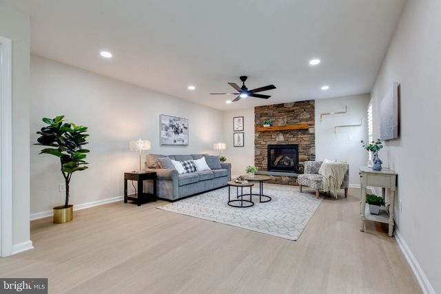 6717 LOWES LN, Elkridge, MD 21075