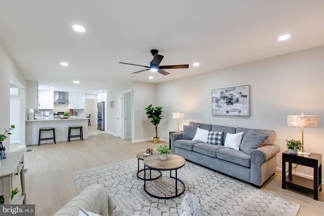 6717 LOWES LN, Elkridge, MD 21075