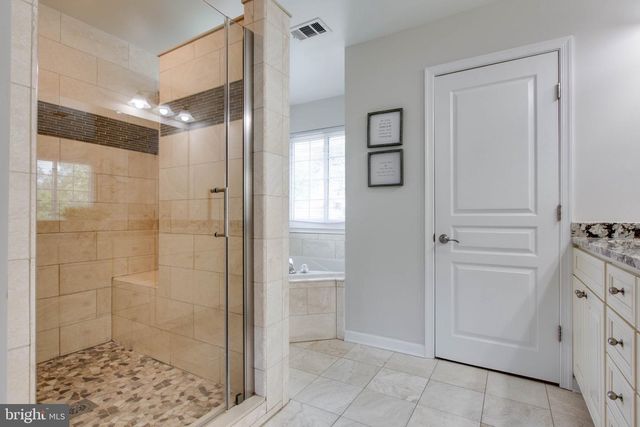 6717 LOWES LN, Elkridge, MD 21075