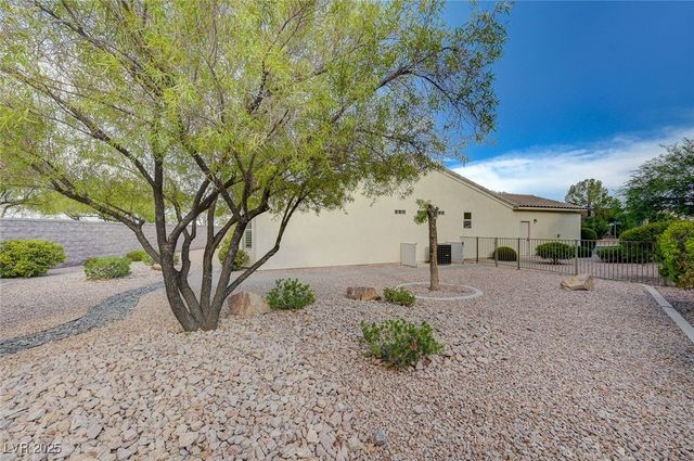 10494 Melodia Magico Avenue, Las Vegas, NV 89135