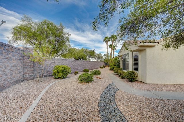 10494 Melodia Magico Avenue, Las Vegas, NV 89135