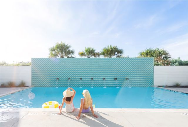 630 Center Square West 301, Port Aransas, TX 78373