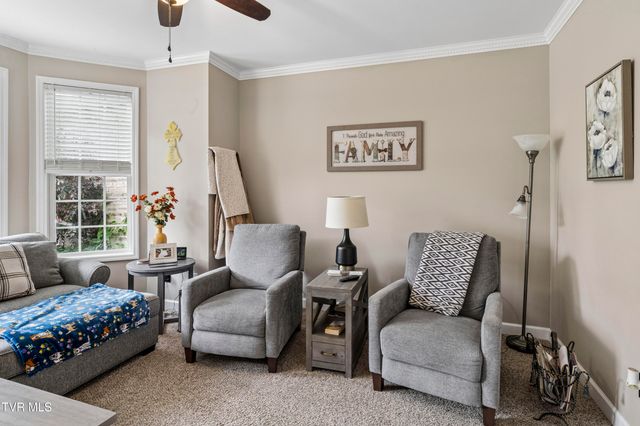 104 Lee Carter Drive, Johnson City, TN 37601