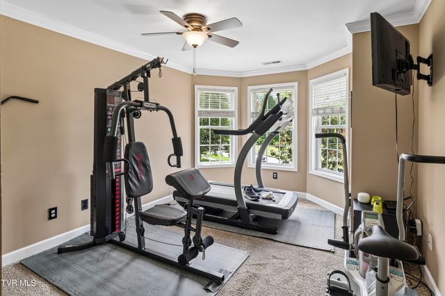 104 Lee Carter Drive, Johnson City, TN 37601