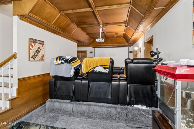 104 Lee Carter Drive, Johnson City, TN 37601