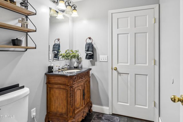 104 Lee Carter Drive, Johnson City, TN 37601