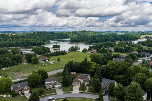104 Lee Carter Drive, Johnson City, TN 37601