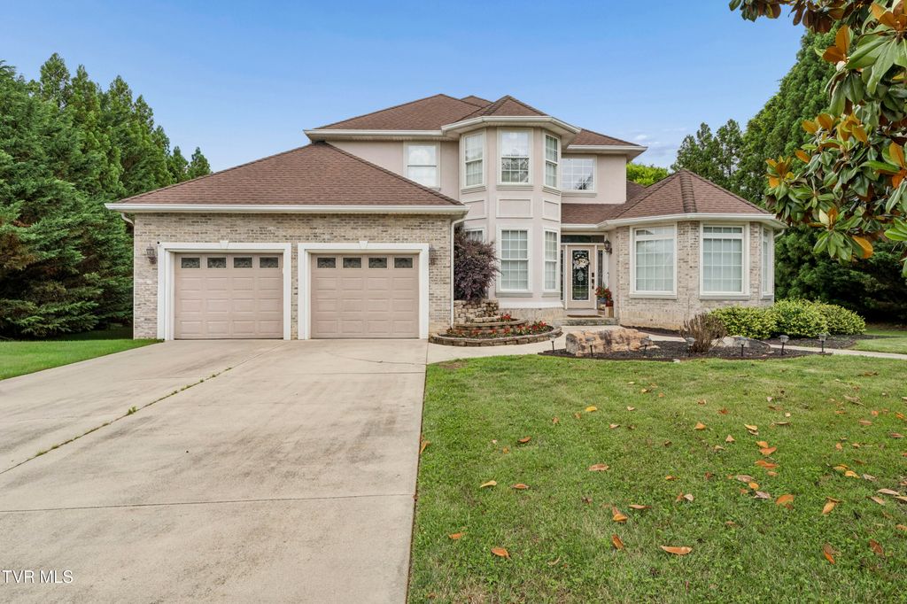 104 Lee Carter Drive, Johnson City, TN 37601
