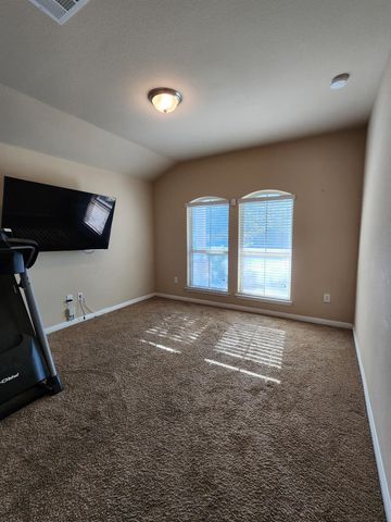 636 Carly Ann LN, Leander, TX 78641
