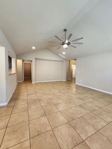 636 Carly Ann LN, Leander, TX 78641