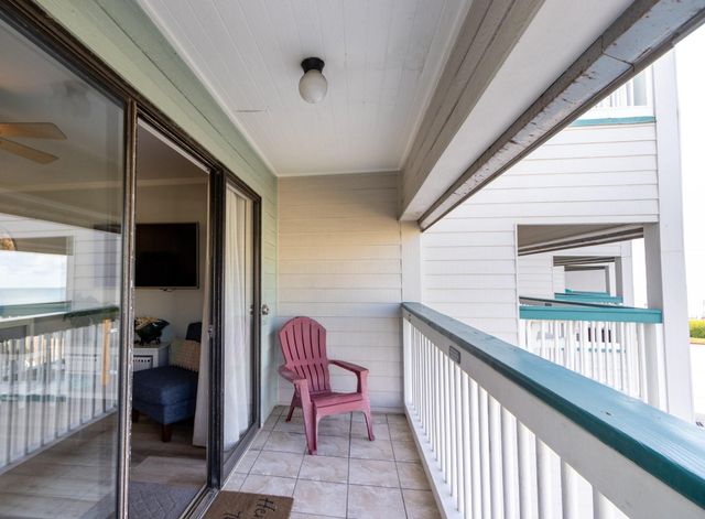 6102 Seawall Boulevard 212B, Galveston, TX 77551