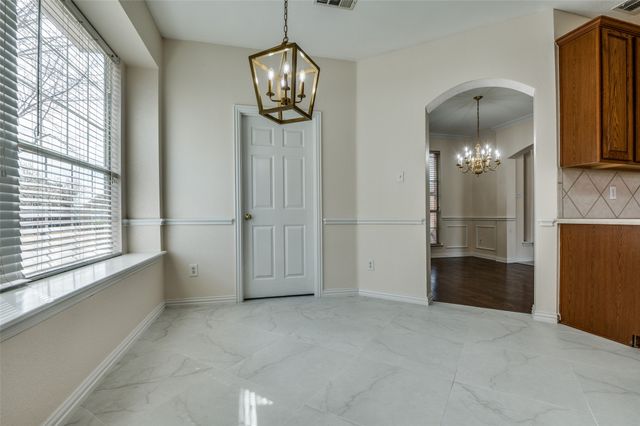 1213 Summerside Drive, Desoto, TX 75115