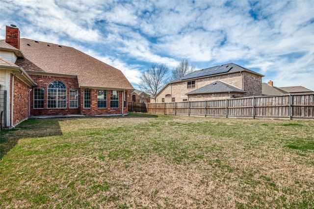 1213 Summerside Drive, Desoto, TX 75115
