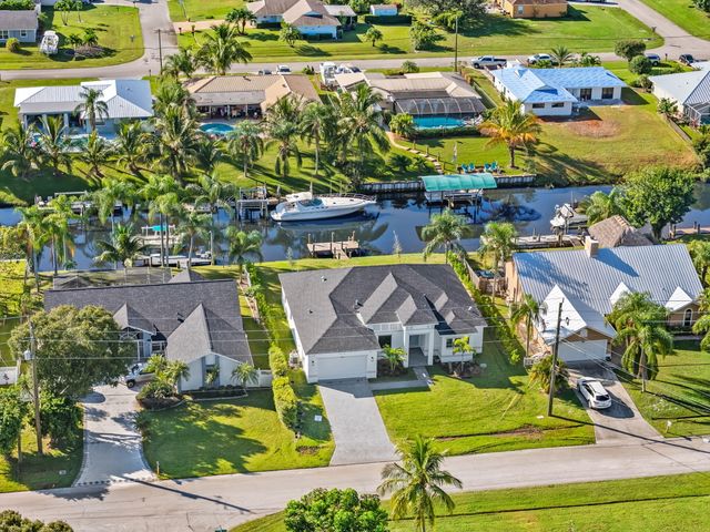 632 SE Seahouse Drive, Port St. Lucie, Port St Lucie, FL 34983