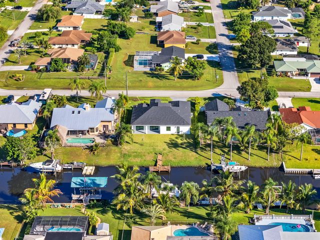 632 SE Seahouse Drive, Port St. Lucie, Port St Lucie, FL 34983