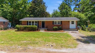 1040 E Sherwood Drive, Sumter, SC 29153