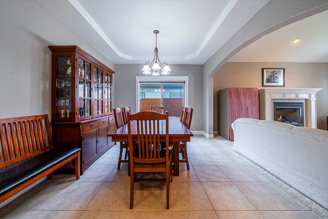 4584 Wolf Run Drive, Medford, OR 97504