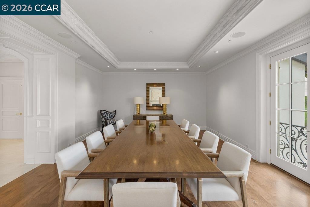 Image 7 of property listing at 10 10 Serenity Ln, Alamo, CA 94507