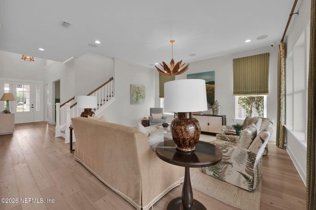 13060 WHISPERING WINDS Drive, Jacksonville, FL 32256