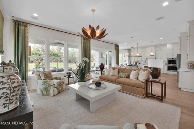 13060 WHISPERING WINDS Drive, Jacksonville, FL 32256