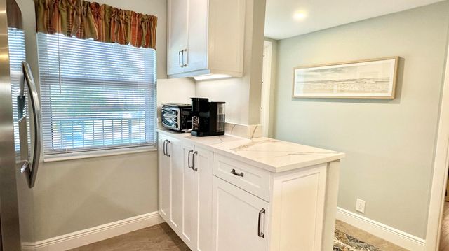 154 Lake Meryl Drive 257, West Palm Beach, FL 33411