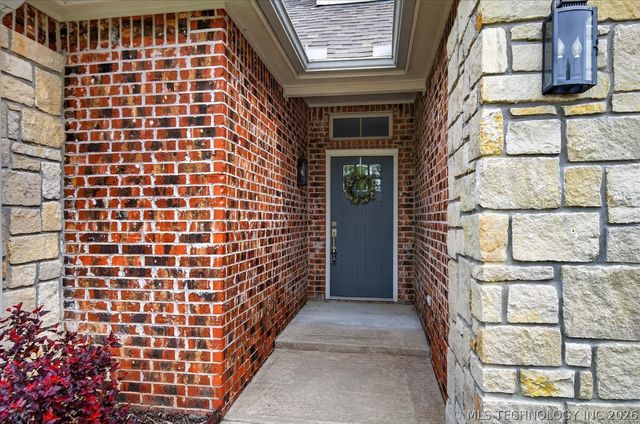 3224 Boardwalk Court, Bartlesville, OK 74006