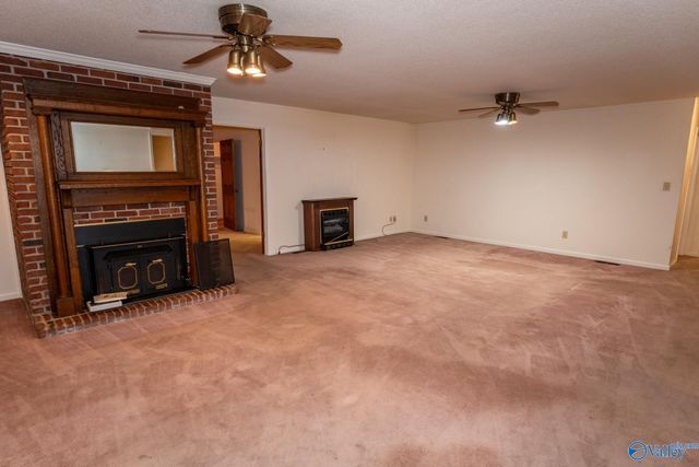 500 Tumpkins Lane, Huntsville, AL 35811