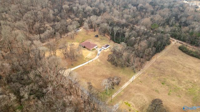 500 Tumpkins Lane, Huntsville, AL 35811