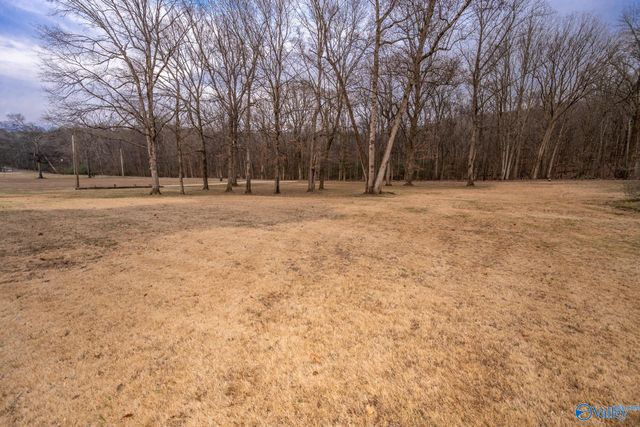 500 Tumpkins Lane, Huntsville, AL 35811