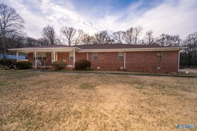 500 Tumpkins Lane, Huntsville, AL 35811