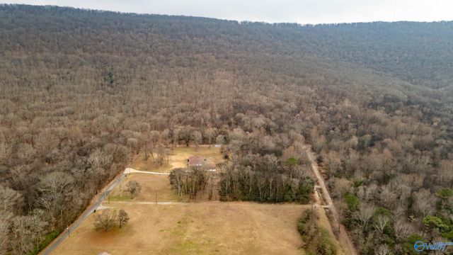 500 Tumpkins Lane, Huntsville, AL 35811