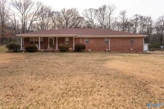 500 Tumpkins Lane, Huntsville, AL 35811