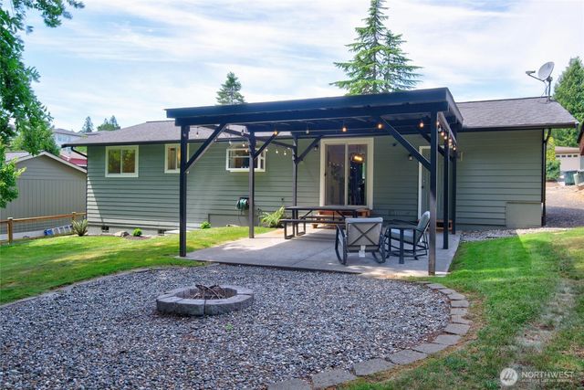 5986 Sunshine Drive, Ferndale, WA 98248