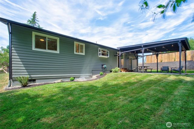 5986 Sunshine Drive, Ferndale, WA 98248
