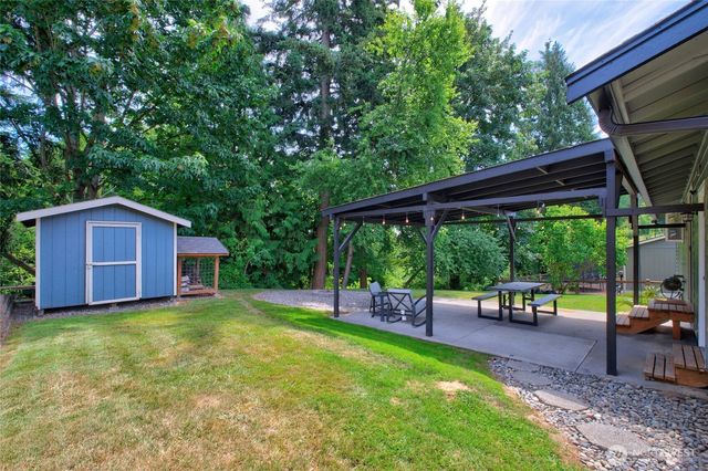 5986 Sunshine Drive, Ferndale, WA 98248