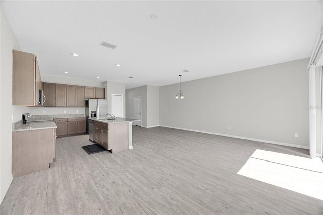 6321 TILLANDSIA PLACE, Tampa, FL 33610
