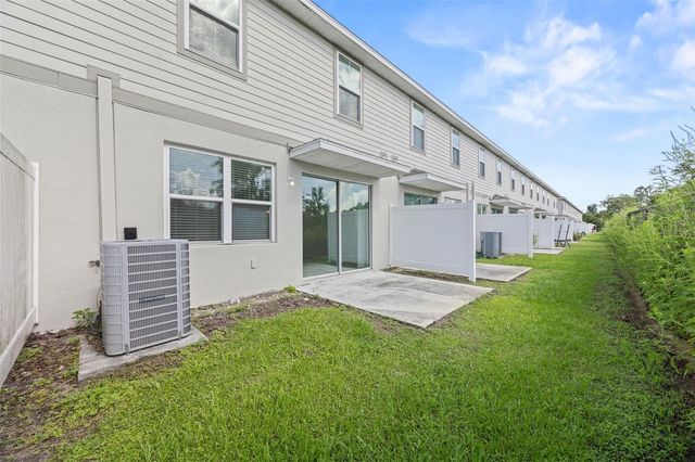 6321 TILLANDSIA PLACE, Tampa, FL 33610