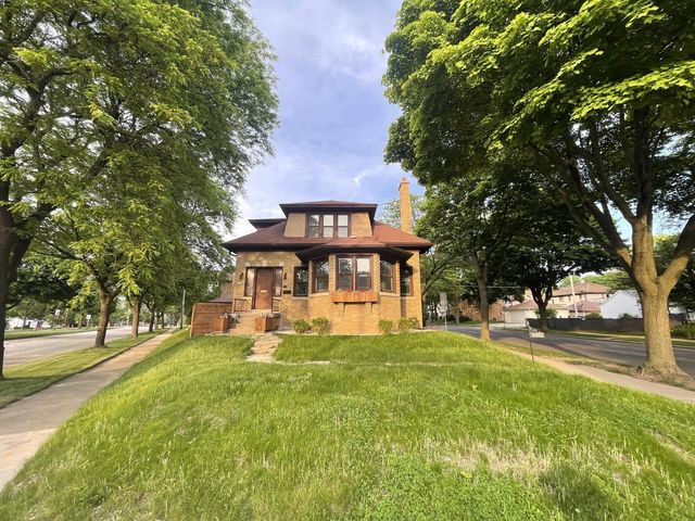3402 N 51st BOULEVARD, Milwaukee, WI 53216