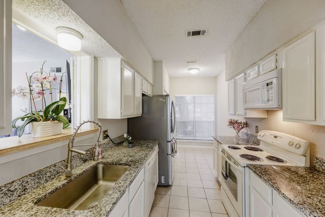 2420 Northlake Court, Irving, TX 75038