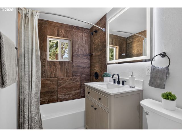 3059 Se 116TH Ave, Portland, OR 97266