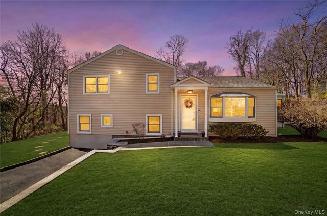 9 Ridge Road, Cortlandt Manor, NY 10567