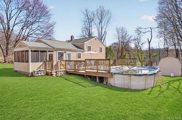 9 Ridge Road, Cortlandt Manor, NY 10567