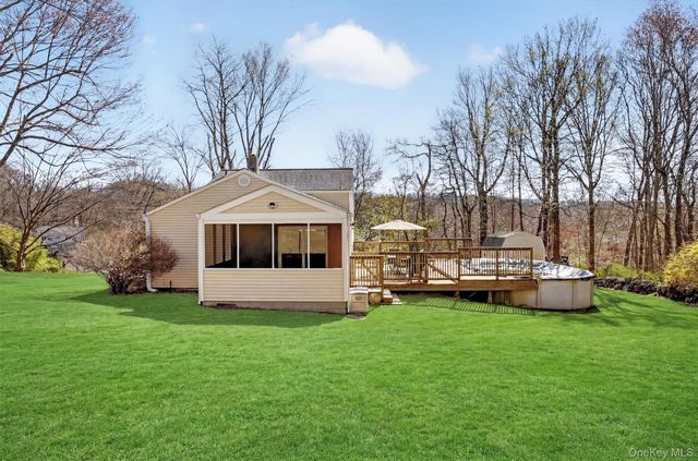 9 Ridge Road, Cortlandt Manor, NY 10567