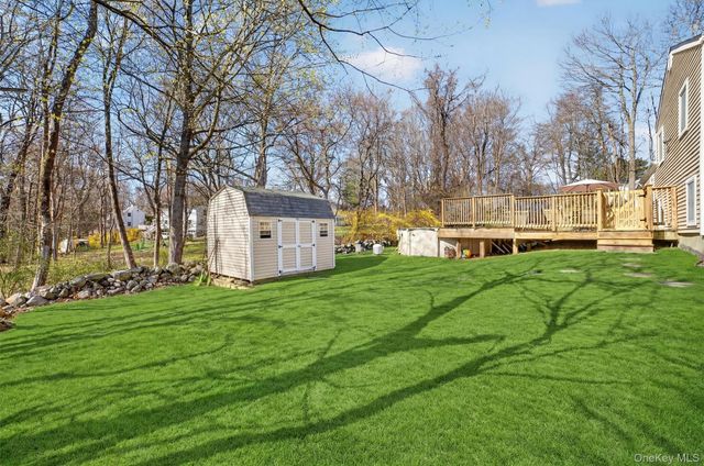9 Ridge Road, Cortlandt Manor, NY 10567