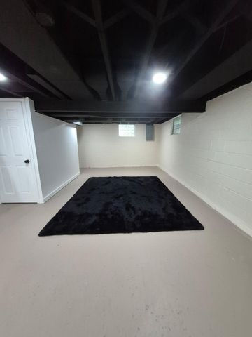 25725 Dunbar Street, Southfield, MI 48033