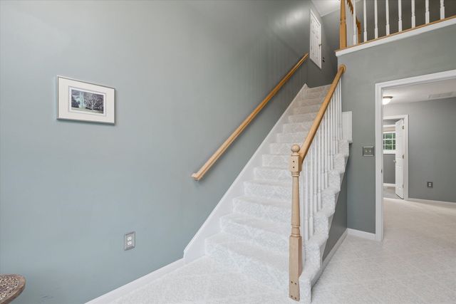 8 Margaret Circle, Mont Vernon, NH 03057