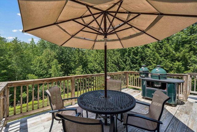 8 Margaret Circle, Mont Vernon, NH 03057