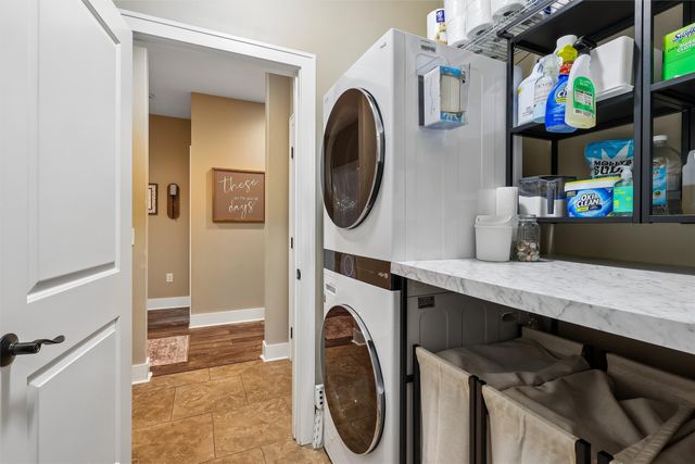 1301 S 13th Street, Adel, IA 50003