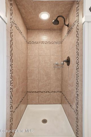 16696 W Hollister Hills DR, Hauser, ID 83854